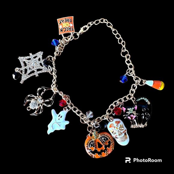 Halloween Charm Bracelet Trick Treat Ghost Black Cat Sugar Skull Spider … - Picture 7 of 12